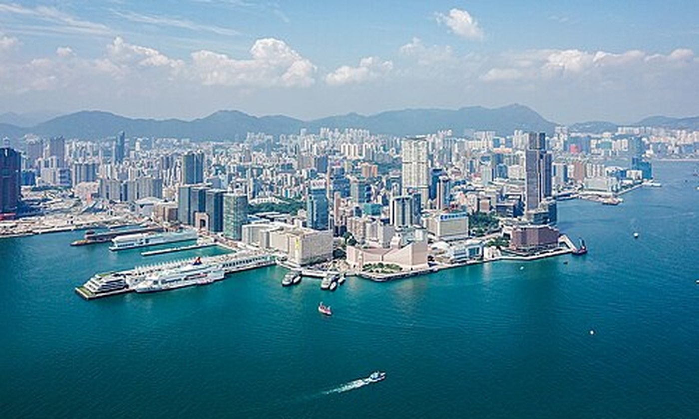 Tsim_Sha_Tsui_Overview_2018.jpg